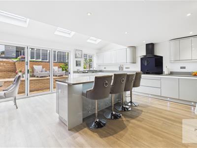Avon Drive, Walmersley